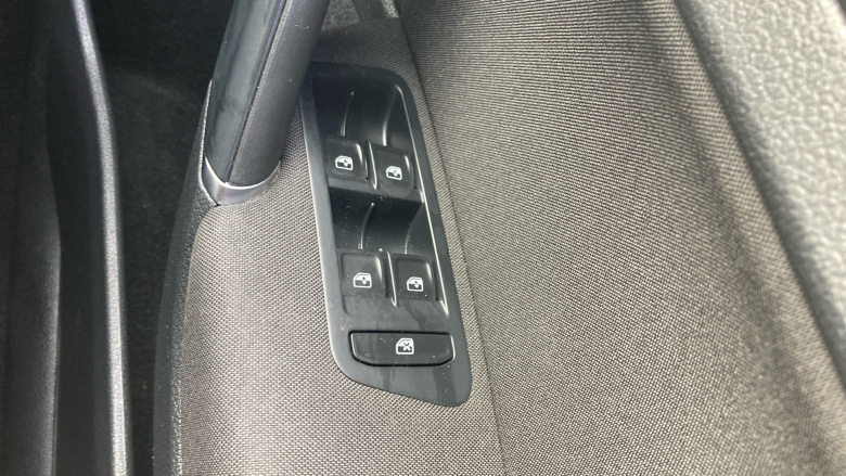 Volkswagen Golf 1.6 TDI Match 5dr DSG Diesel Hatchback